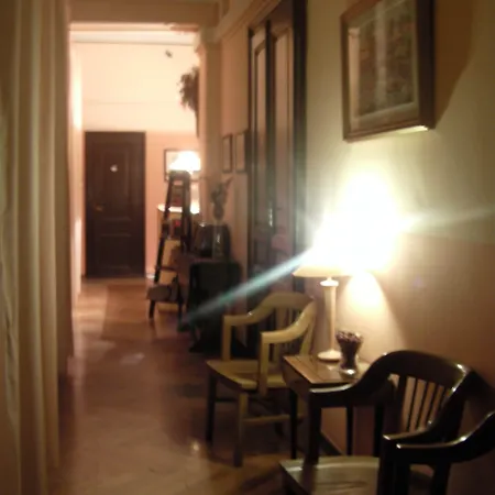 Casa de hóspedes Stazione 2*