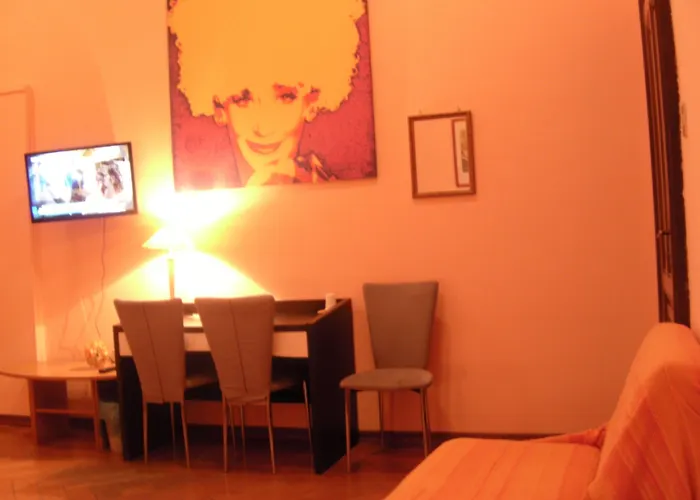 Stazione טריאסטה