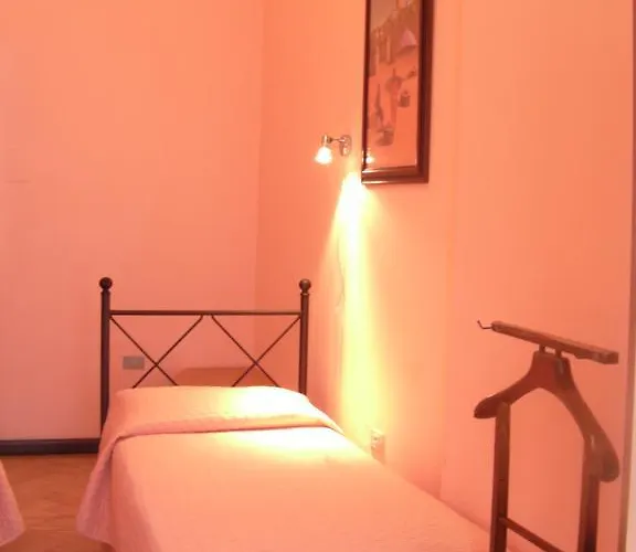 Stazione טריאסטה